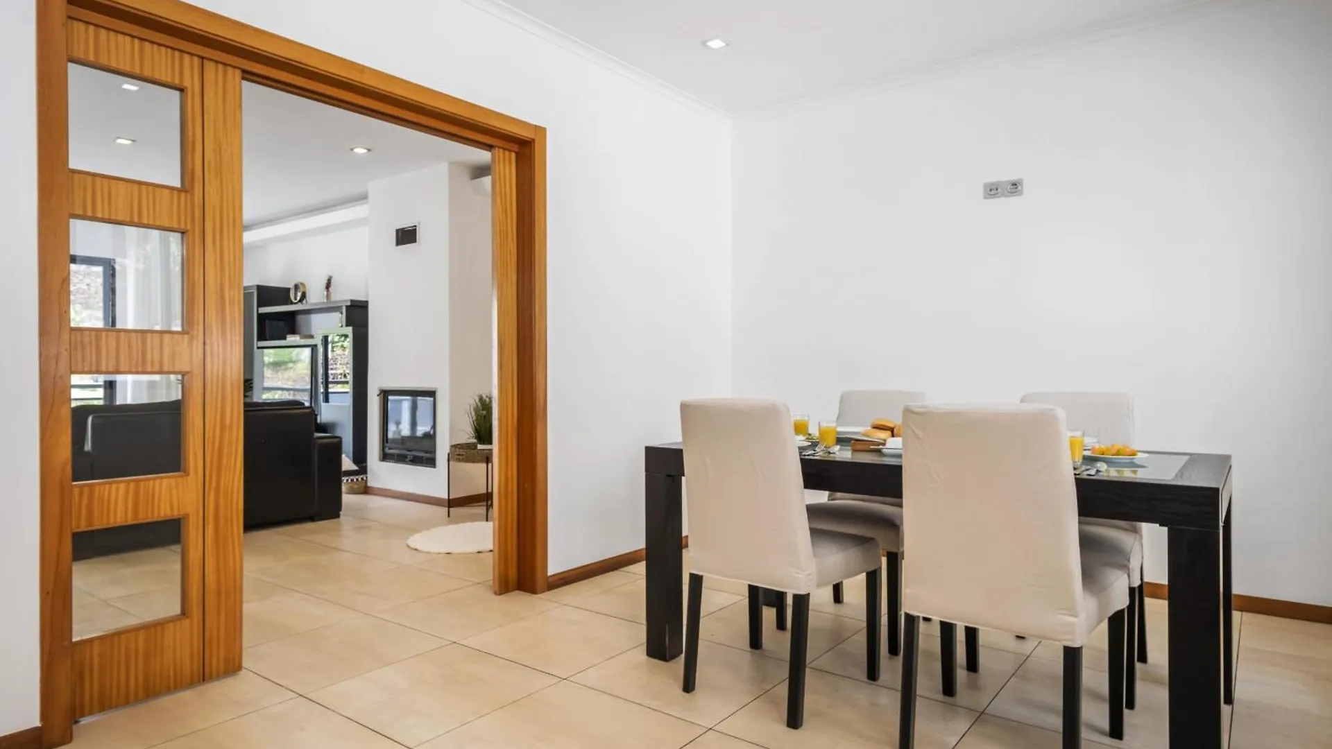Til Home By Madeira Sun Travel فونشال 0*,